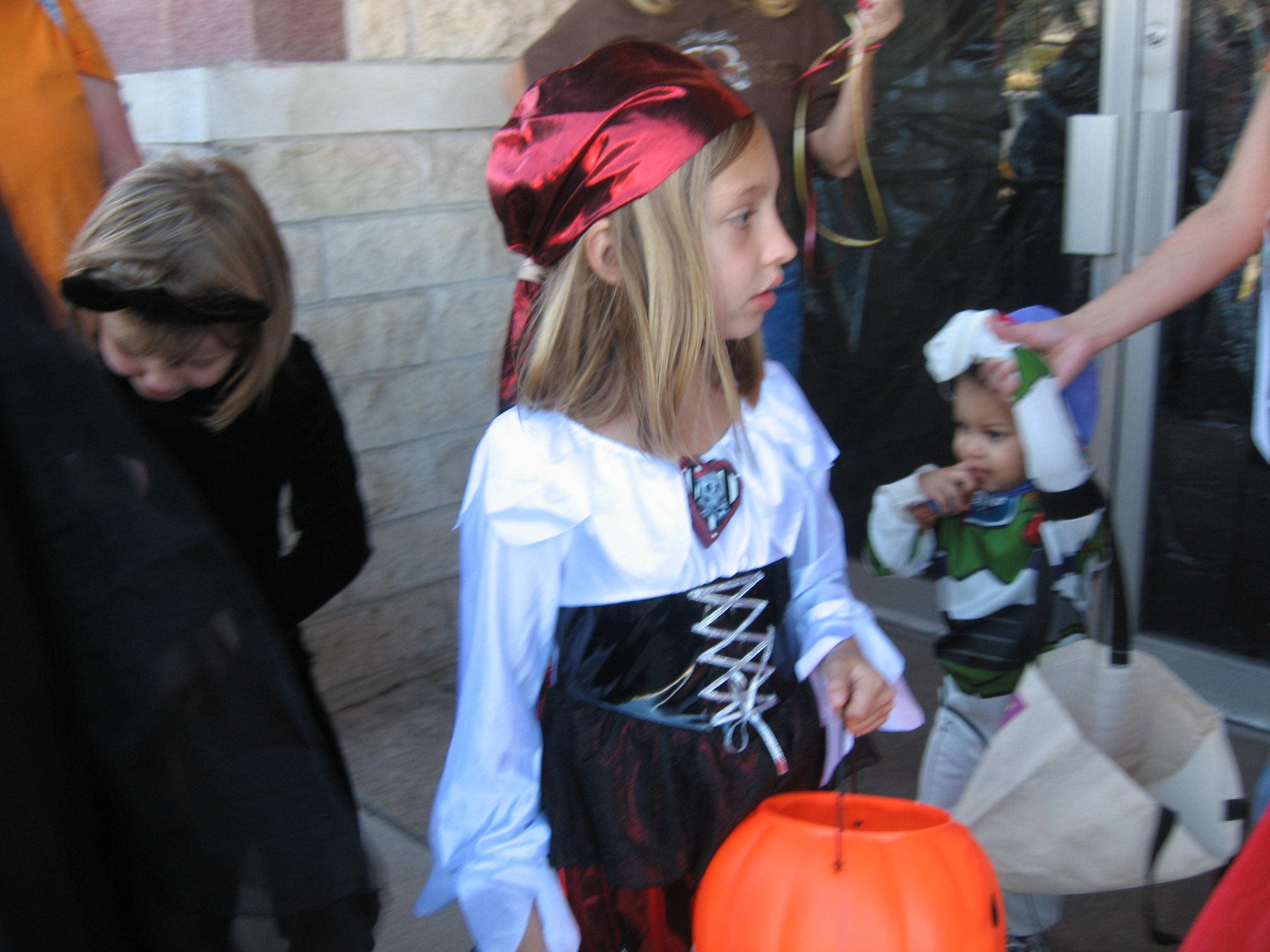 scare on the square 047